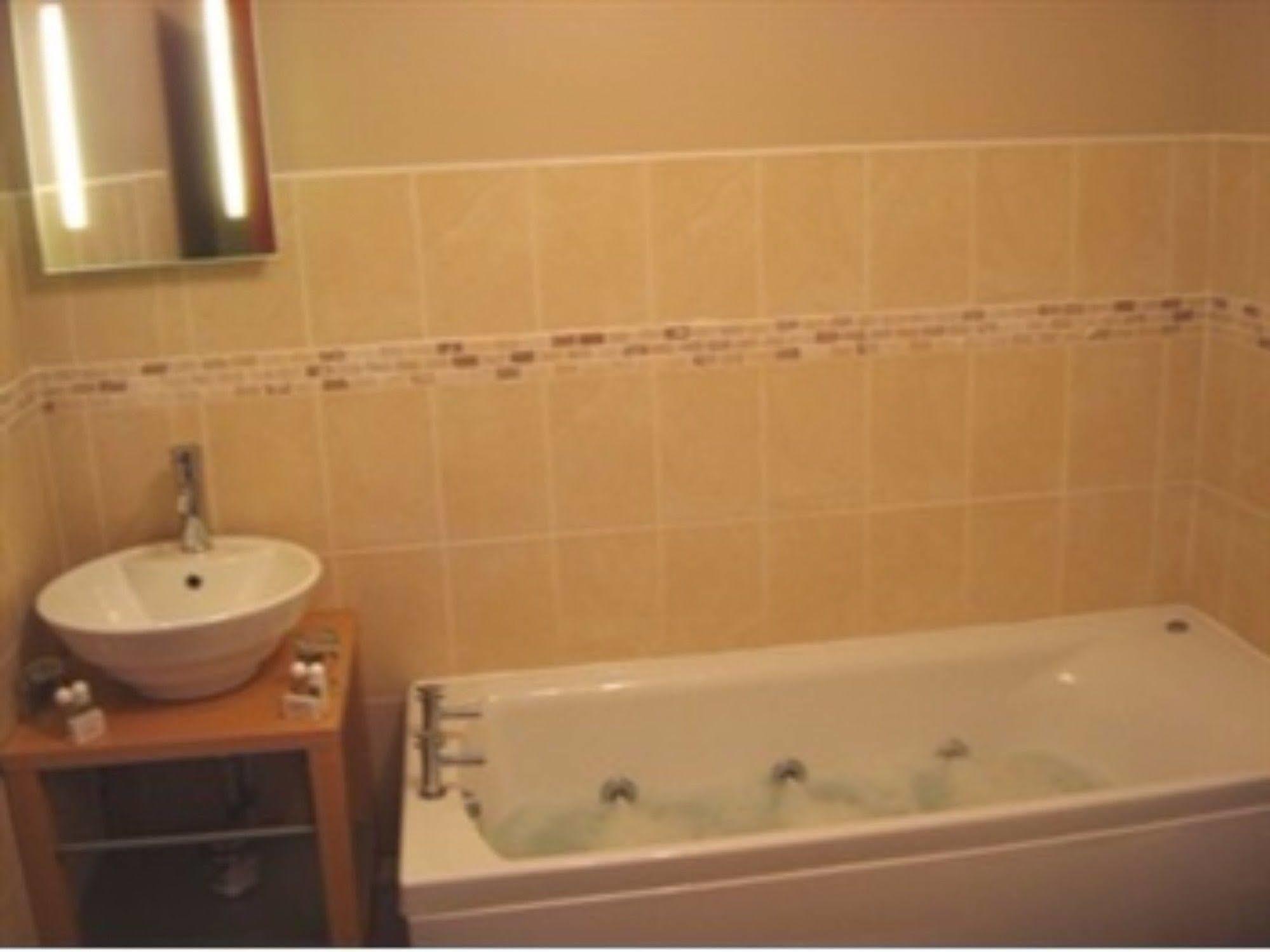 Hotel Ty Morgan'S Rhayader Zewnętrze zdjęcie